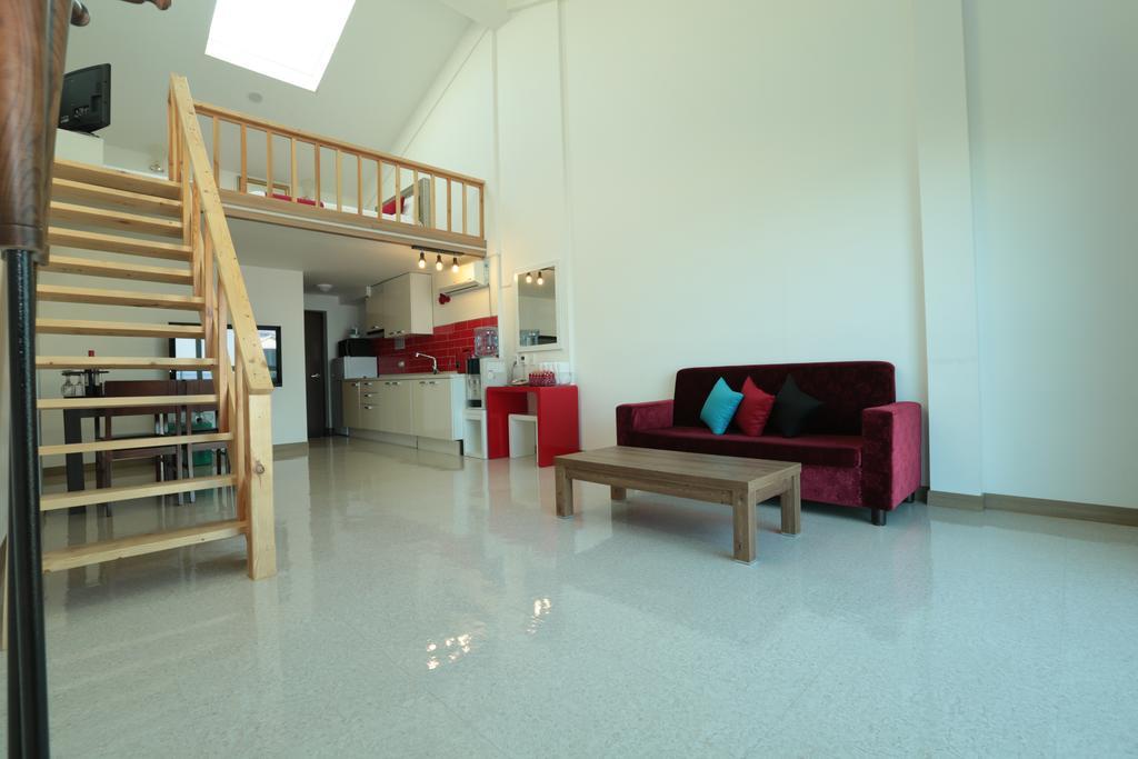 Gangneung Sea View Pension Экстерьер фото